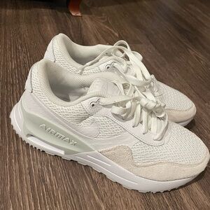 Nike air max 90
Mens 7.5